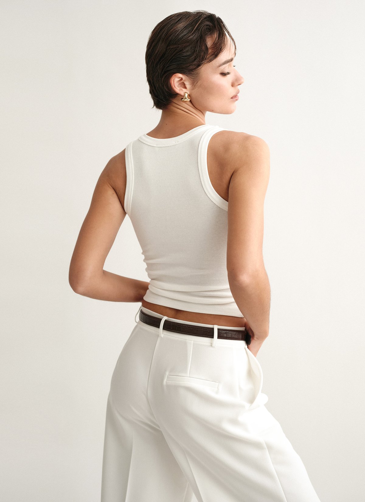 Basic αμάνικη μπλούζα ριπ-5