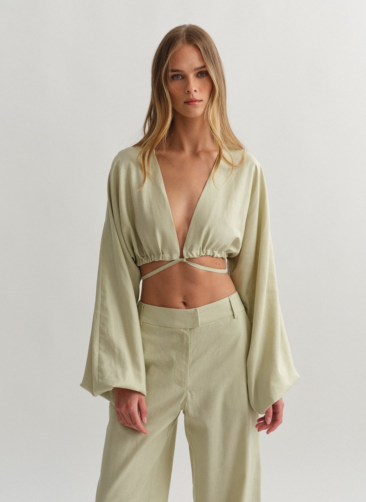 Linen longsleeve top with fastening-18