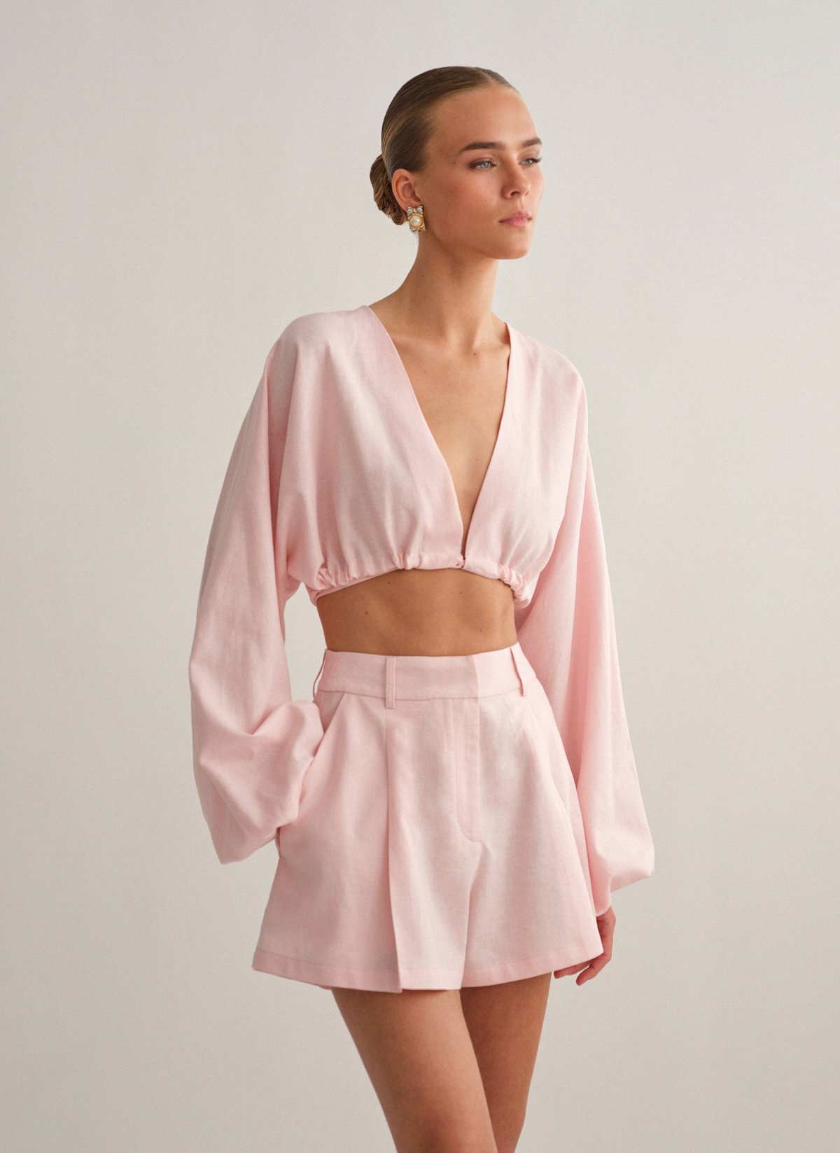 Linen longsleeve top with fastening-21