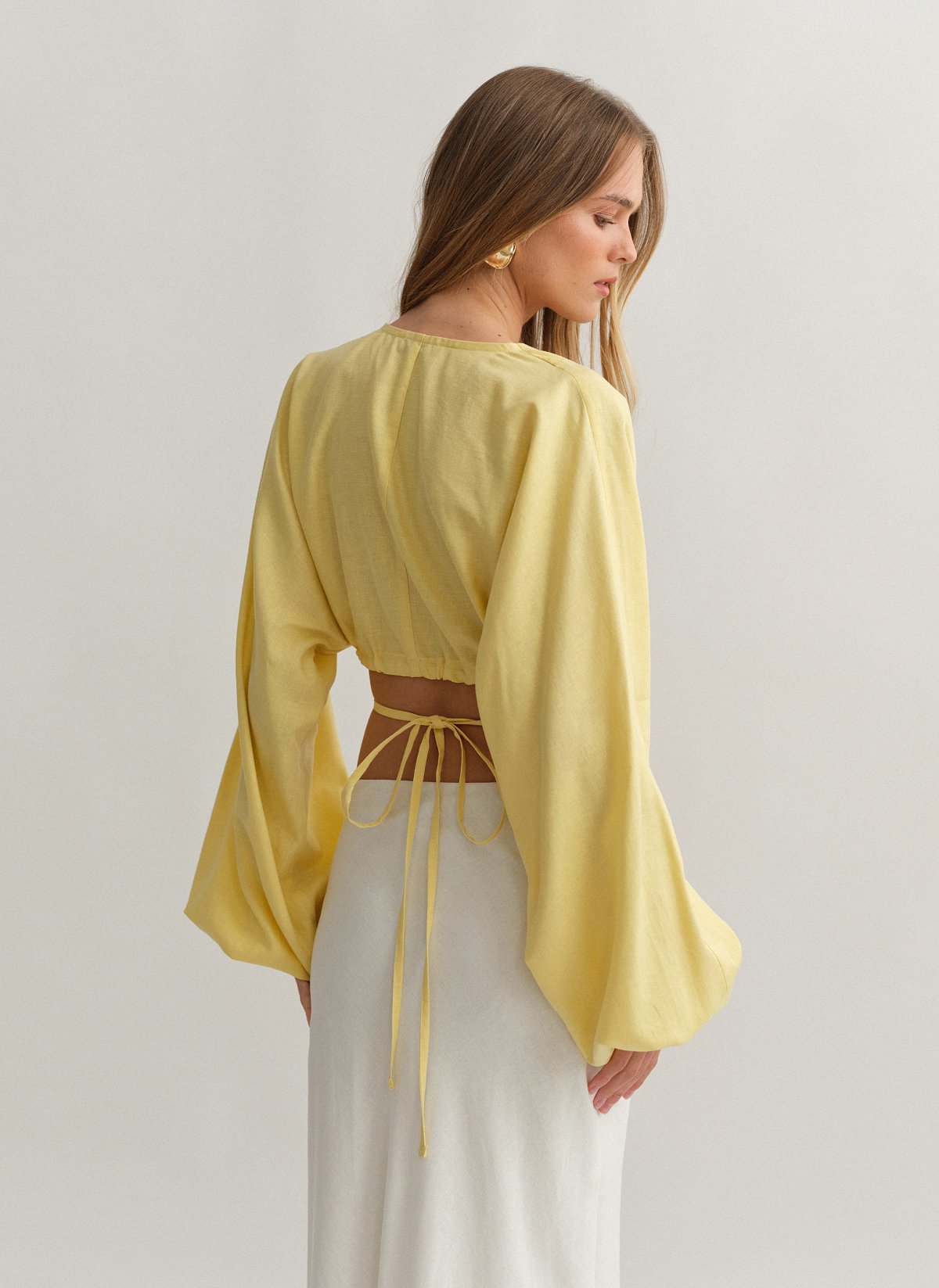 Linen longsleeve top with fastening-28