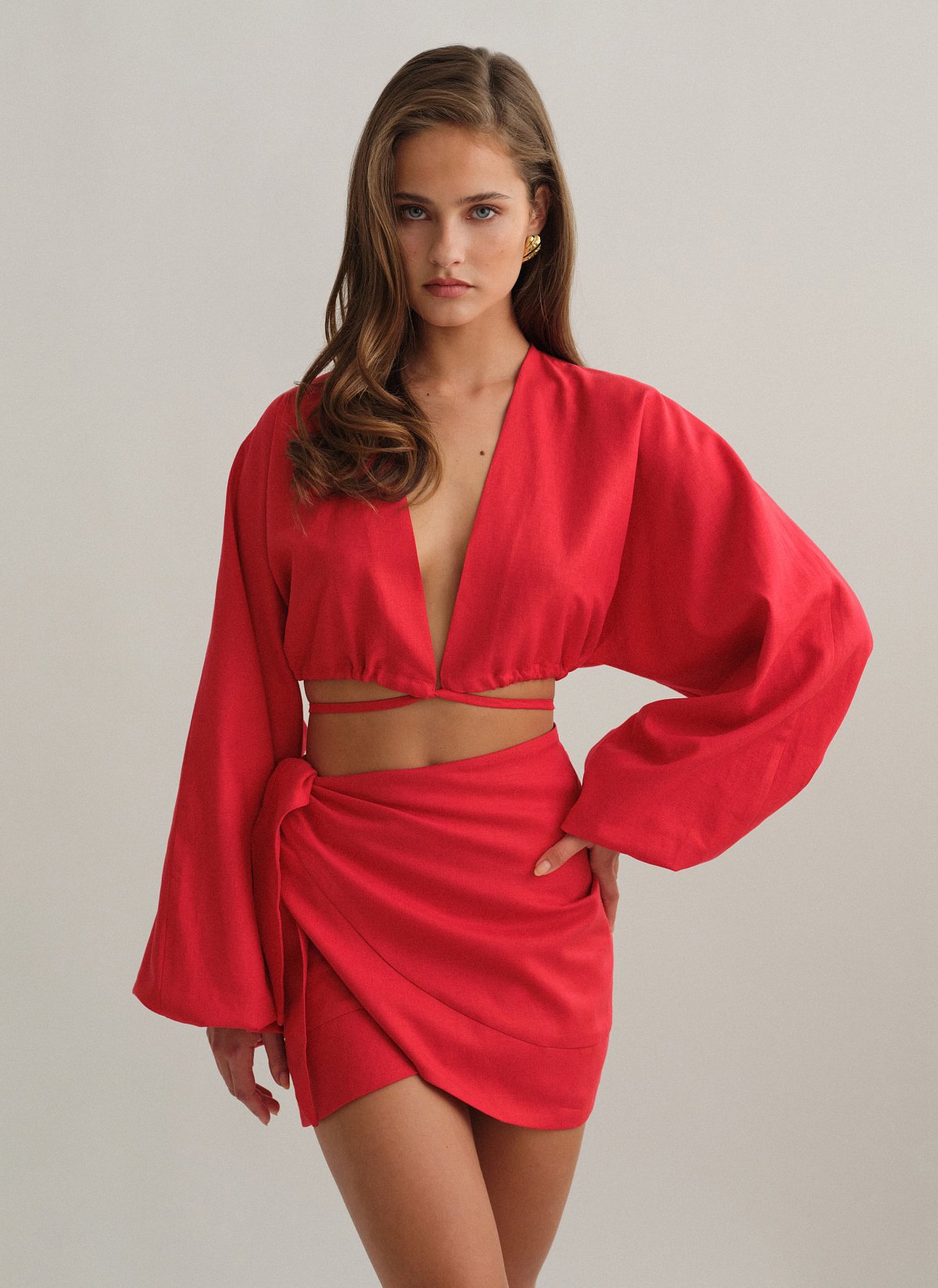 Linen longsleeve top with fastening-32