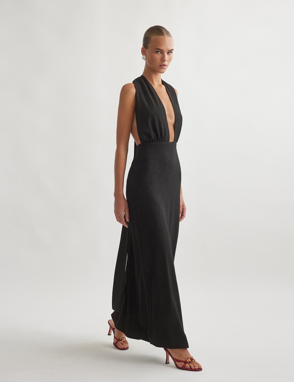 Μακρύ φόρεμα σε ανάγλυφη υφή-1