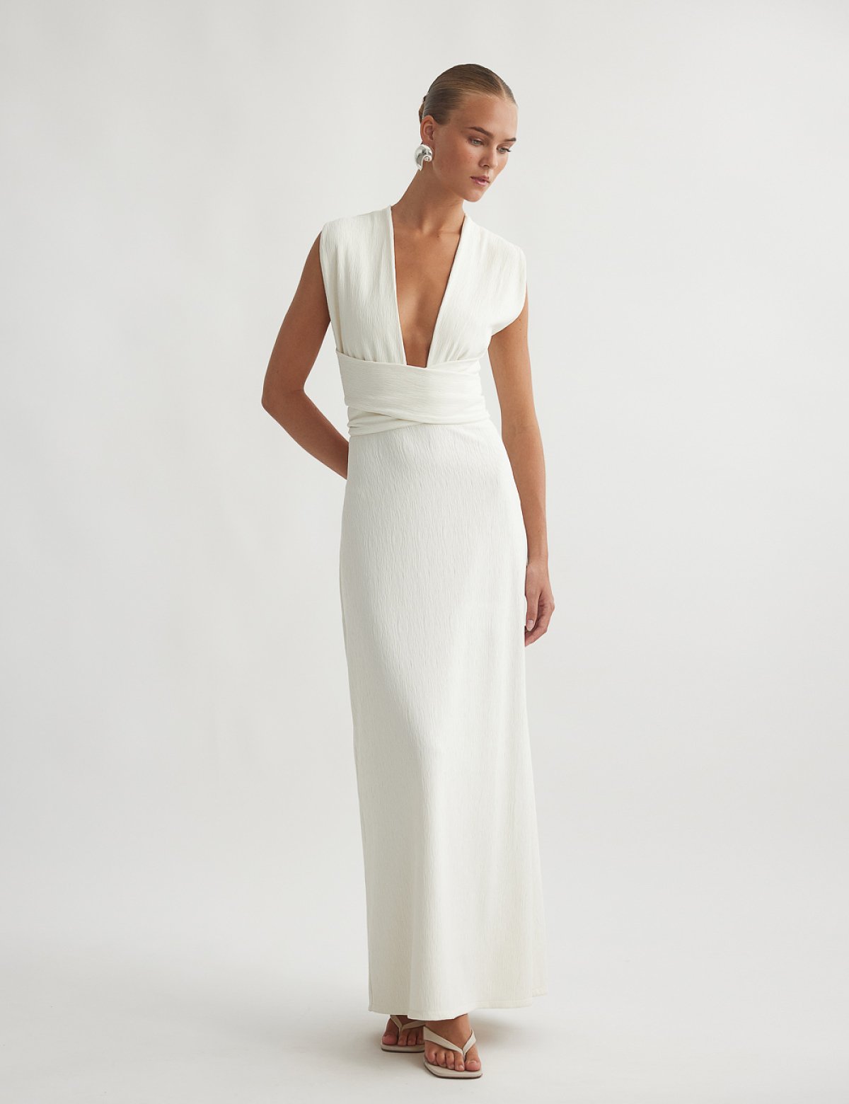 Μακρύ φόρεμα σε ανάγλυφη υφή-5