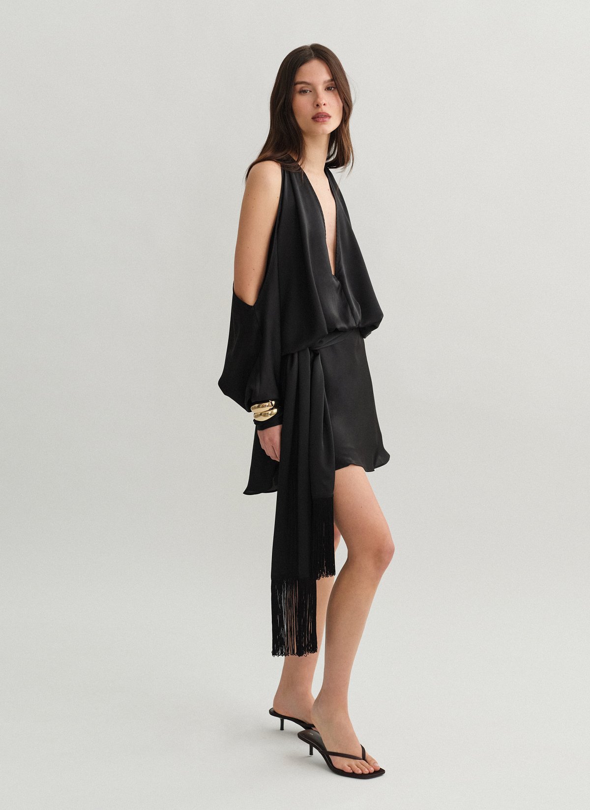 Σατέν φουλάρι με κρόσσια-2