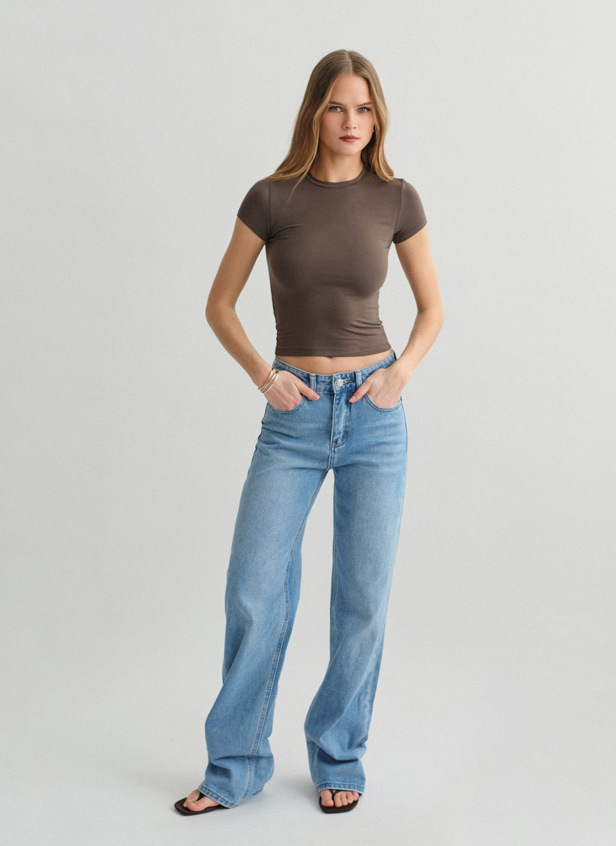 Mid-rise straight jeans-1