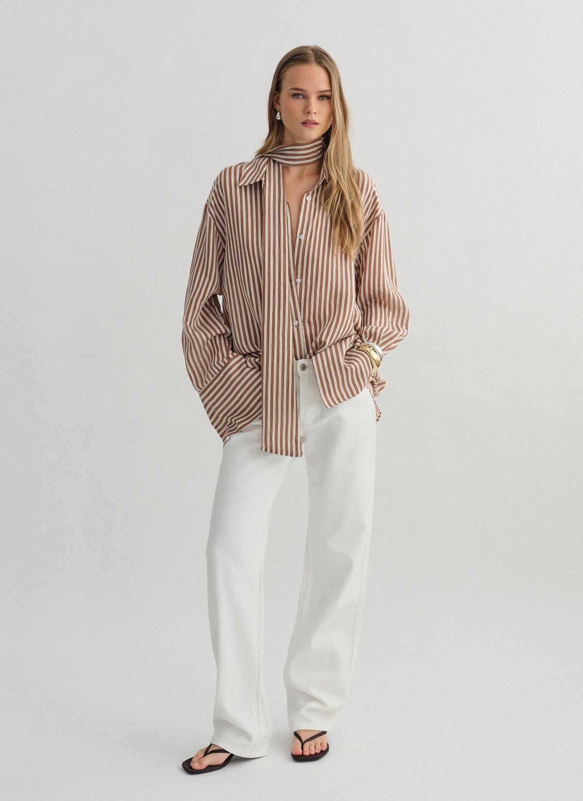 Λευκό mid-rise τζιν-2