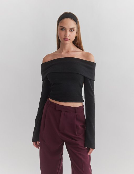 Γυναικείο μακρυμάνικο πουλόβερ με λαιμόκοψη χαμόγελο