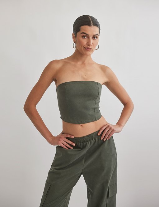 Product: Corset top with topstitching