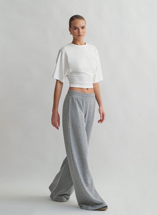 Product: Wide leg pants