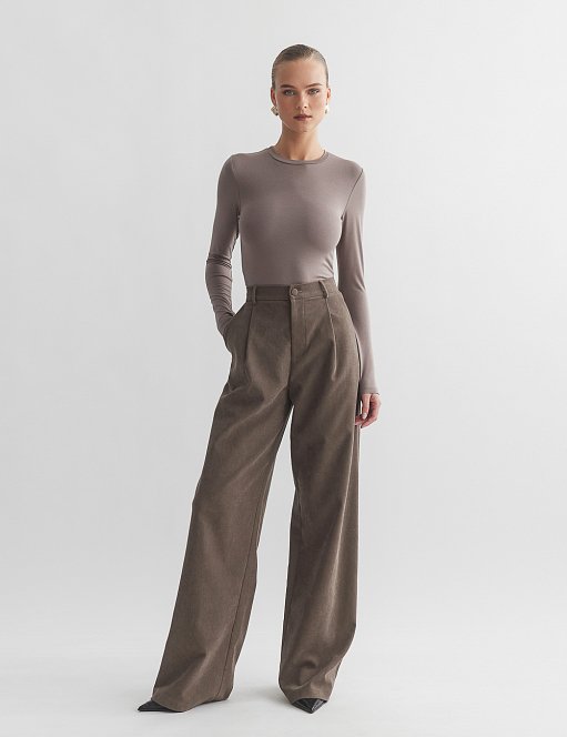 Προϊόν: Βελούδινο κοτλέ παντελόνι με πιέτες