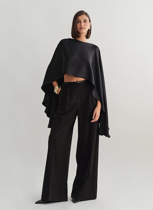 Γυναικείο υφασμάτινο παντελόνι με πιέτες