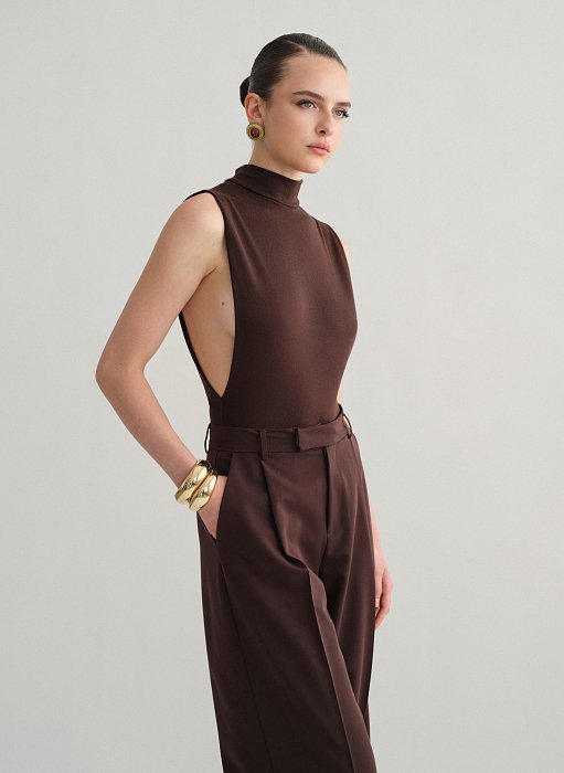 Γυναικείο αμάνικο κορμάκι ζιβάγκο σε ελαφριά πλέξη