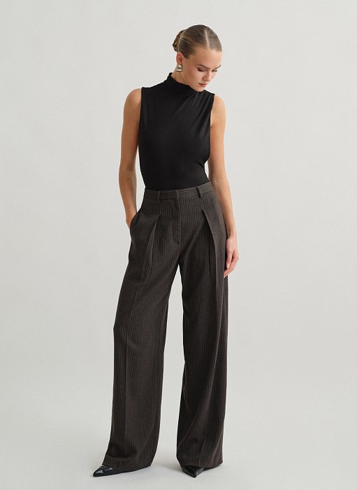 Γυναικείο ριγέ υφασμάτινο παντελόνι με πλεκτή υφή