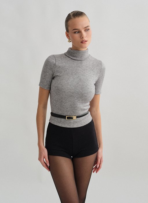 Προϊόν: Πλεκτή μπλούζα με άνοιγμα στην πλάτη