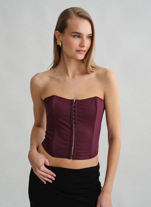 Γυναικείο τοπ σε στυλ κορσέ με τούλι