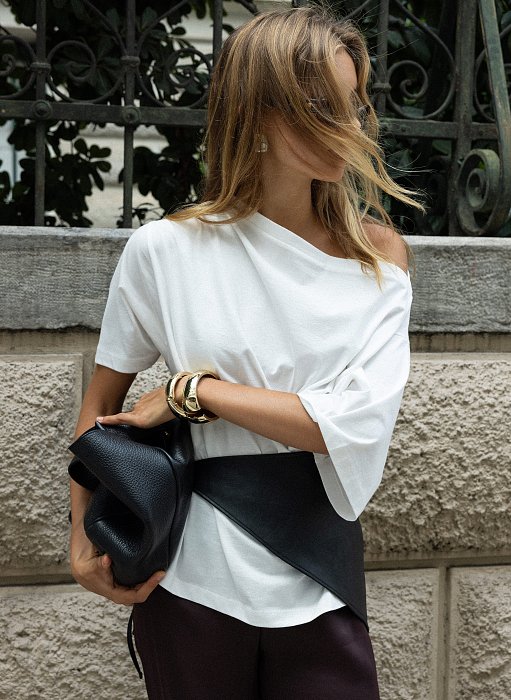 Προϊόν: Φαρδιά ζώνη με δερμάτινη όψη