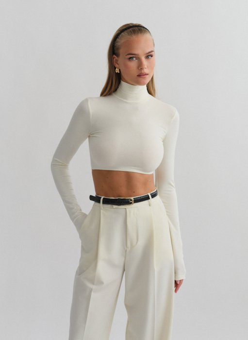 Product: Bamboo turtleneck crop top