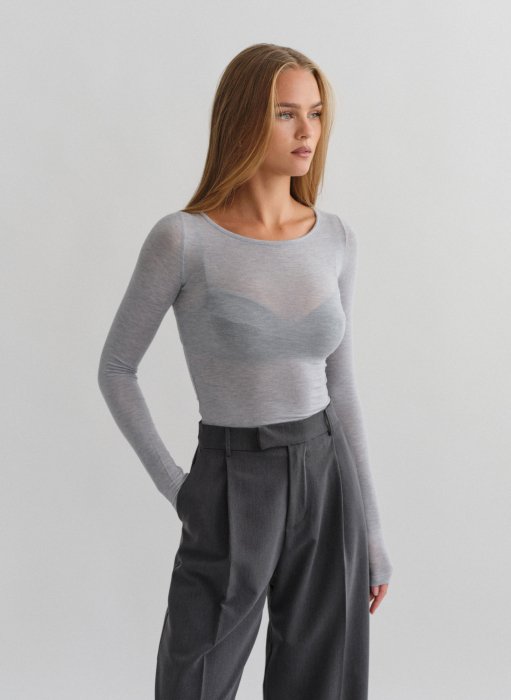 Product: Light-knit longsleeve blouse
