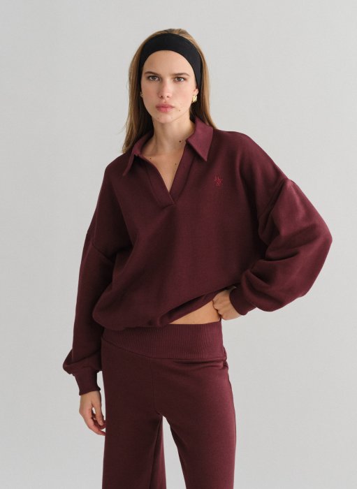 Product: Sweatshirt with collar