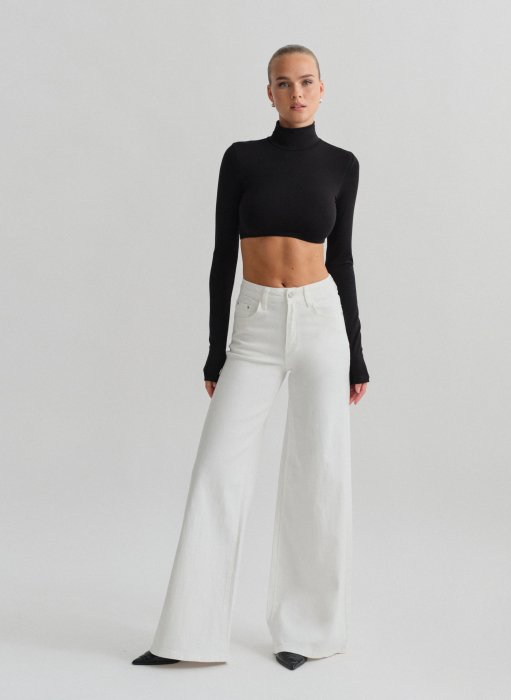 Product: High-waisted wide leg jeans