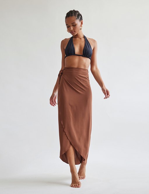 Product: Wrap skirt with belt