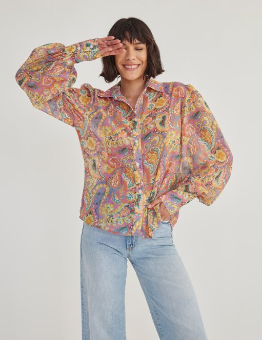 Product: Printed shirt with puffy sleeves