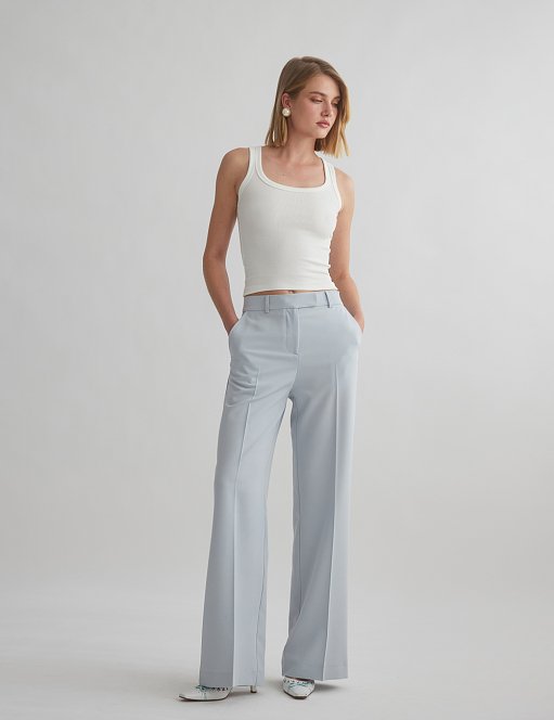 Product: Straight-line textured trousers with crease