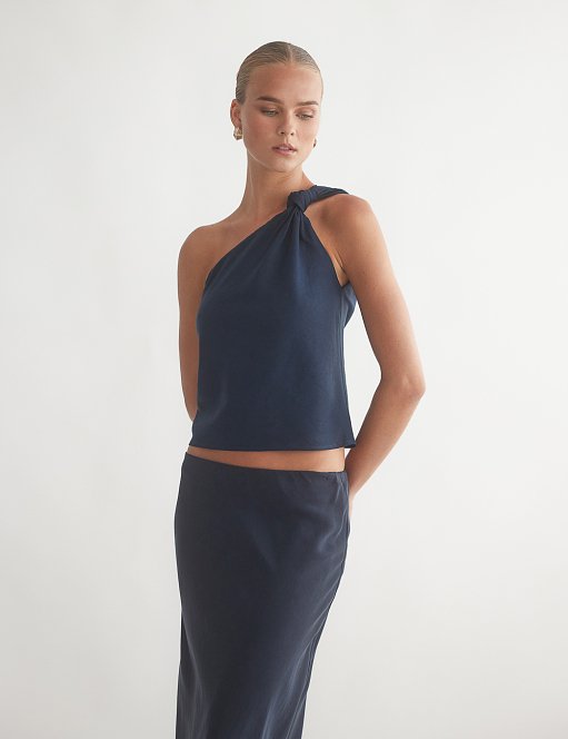 Product: Linen one-shoulder blouse with knot