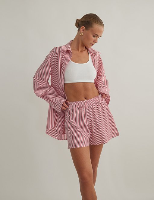 Product: Stripped poplin shorts