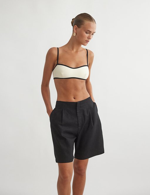 Γυναικεία λινή βερμούδα