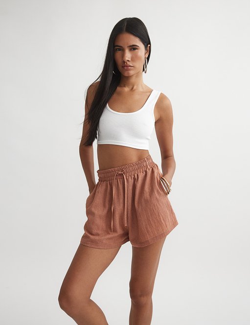 Γυναικείο σορτς με λάστιχο