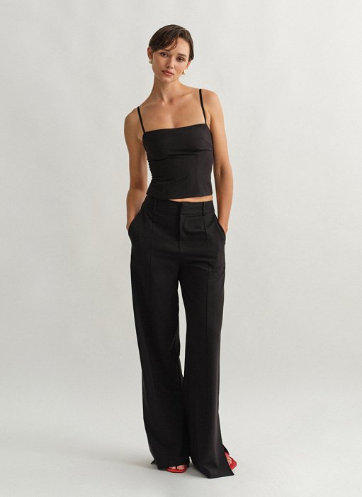 Γυναικείο υφασμάτινο παντελόνι με σκίσιμο