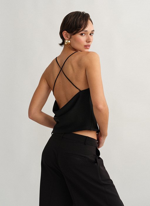 Γυναικείο σατέν ντραπέ τοπ με χιαστί πλάτη