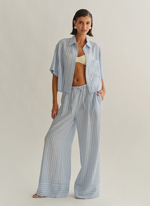 Γυναικείο ριγέ παντελόνι με λάστιχο και τελείωμα με ρεβέρ