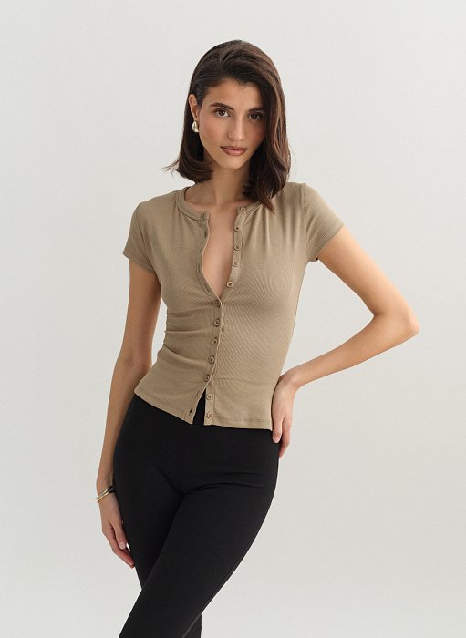 Προϊόν: Ριπ μπλούζα με κουμπιά