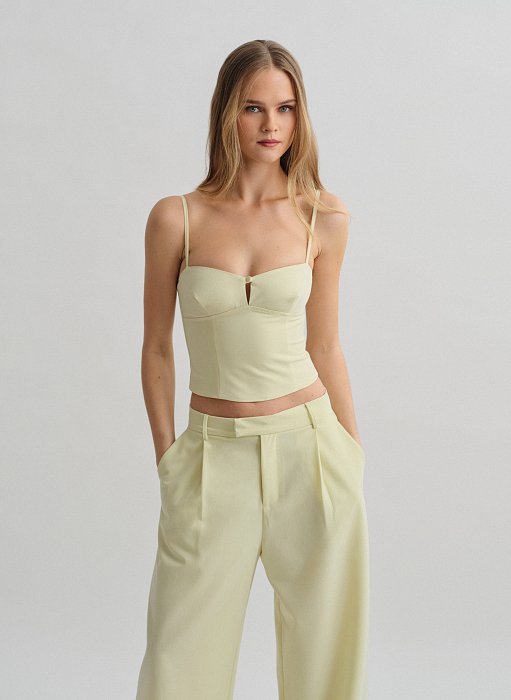 Product: Textured top with front detail