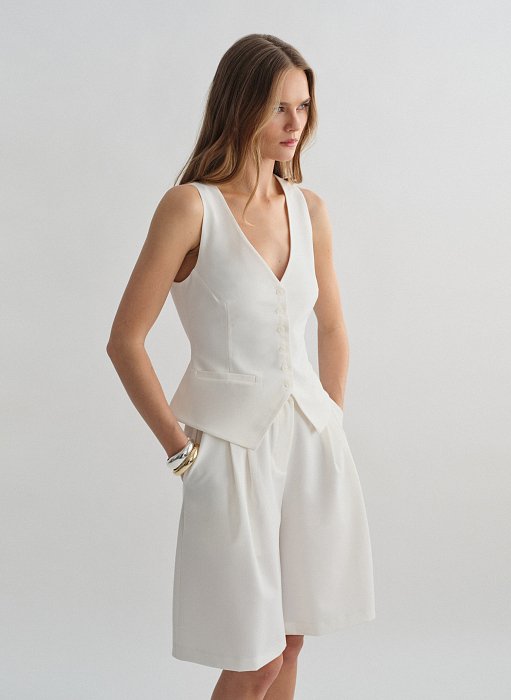 Προϊόν: Υφασμάτινο γιλέκο με κουμπιά