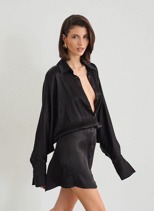 Προϊόν: Σατέν μίνι φόρεμα με κουμπιά