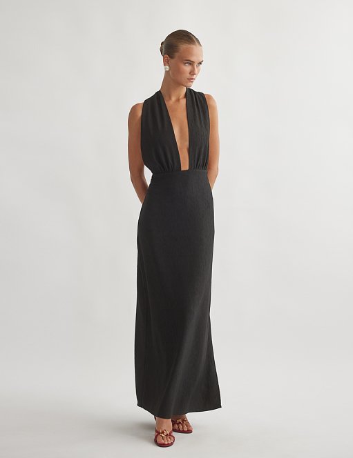 Προϊόν: Μακρύ φόρεμα σε ανάγλυφη υφή