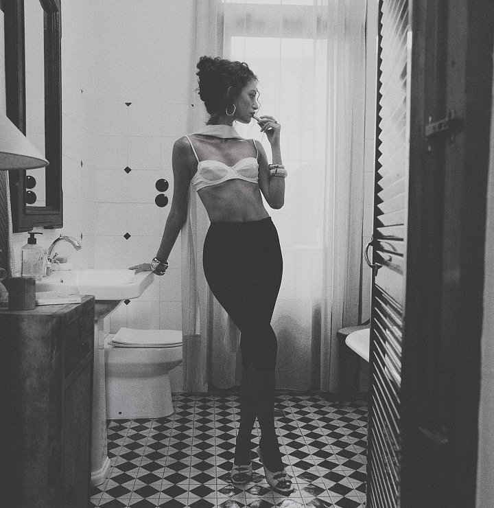 CLOTHES